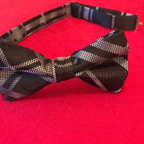 Stacy Adams bow tie - Picture 5 of 5